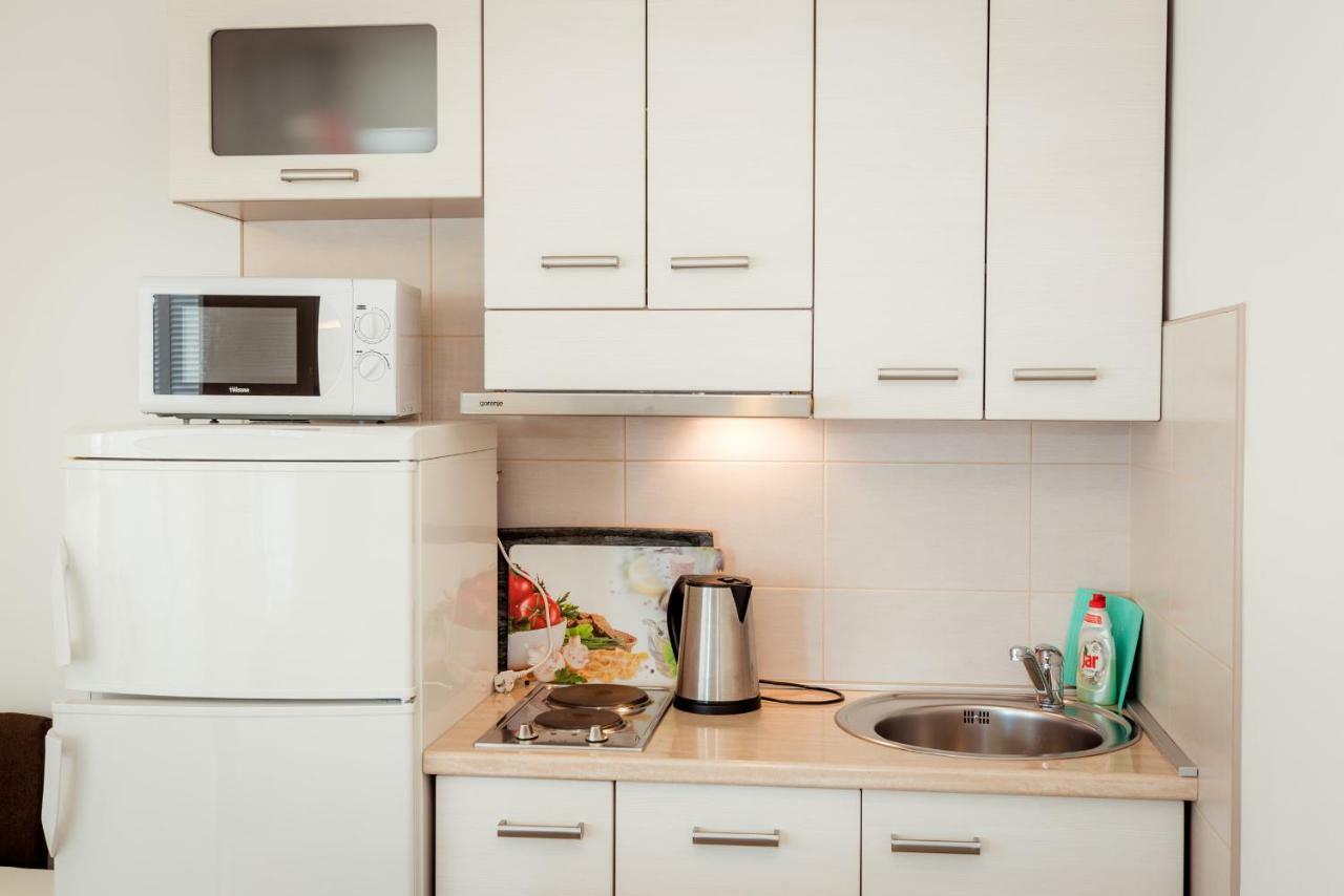 Apartmani Gelo クレック エクステリア 写真