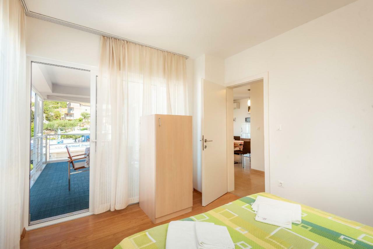 Apartmani Gelo クレック エクステリア 写真
